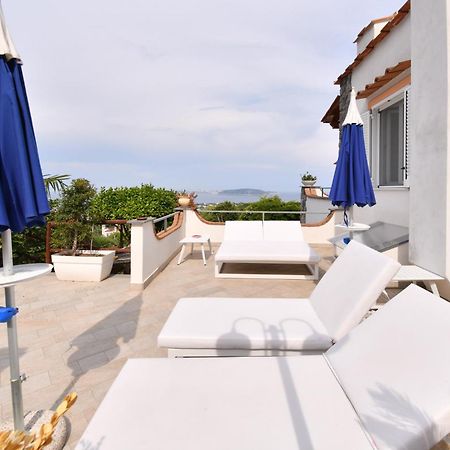 Relais Maison De Charles Искья Экстерьер фото